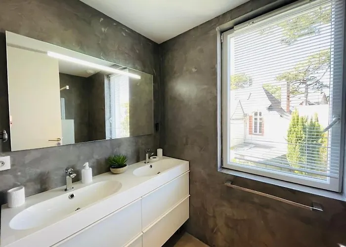 Les Sorbiers * La Baule